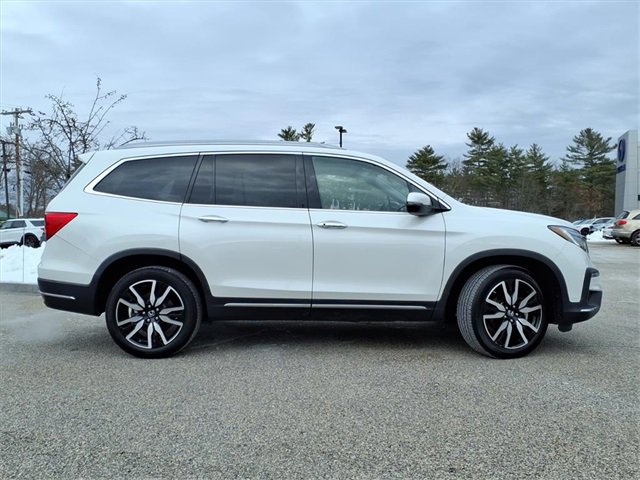 Used 2021 Honda Pilot Touring image 2