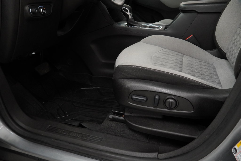 Certified 2024 Chevrolet Equinox LS w/ LS Convenience Package FWD image 33