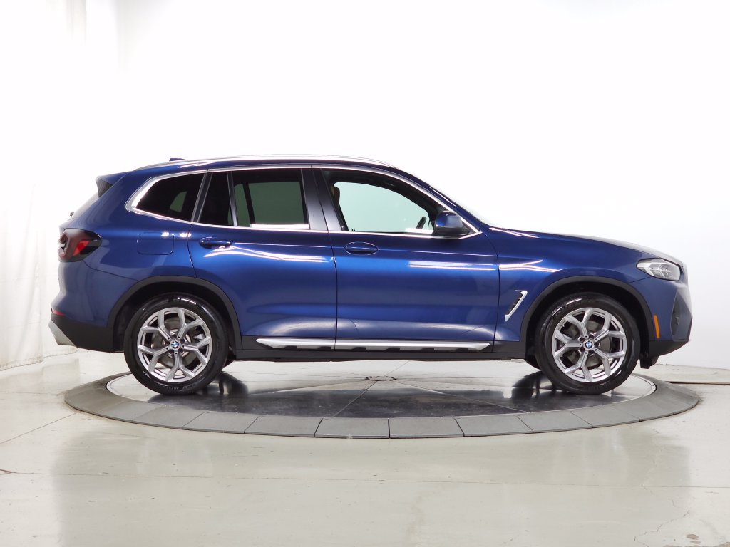 Used 2024 BMW X3 xDrive30i AWD/4WD image 13