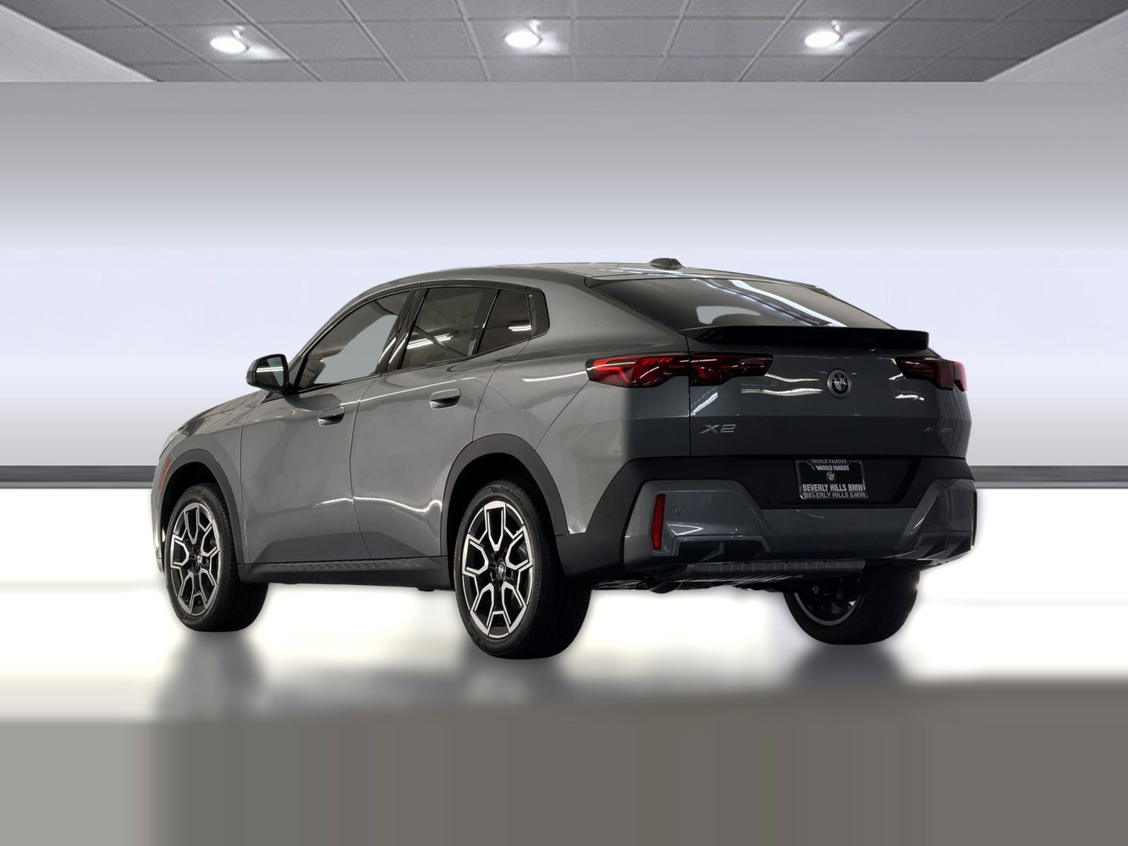 New 2026 BMW X2 xDrive28i w/ Technology Package image 3