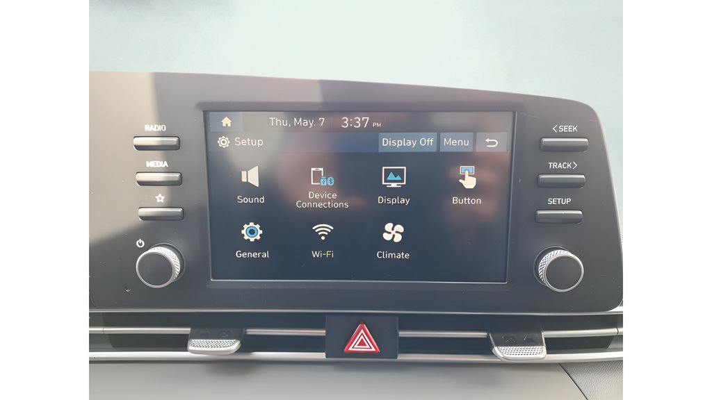 Used 2026 Hyundai Elantra SE FWD image 20