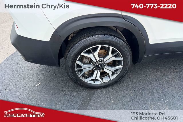 Used 2023 Kia Seltos EX AWD/4WD image 19