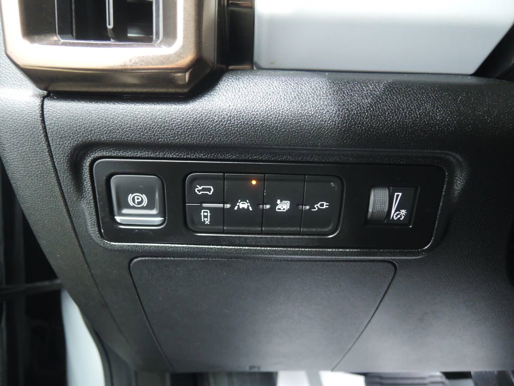 Used 2024 GMC Hummer EV 3X w/ LPO, Illumination Package AWD/4WD image 27