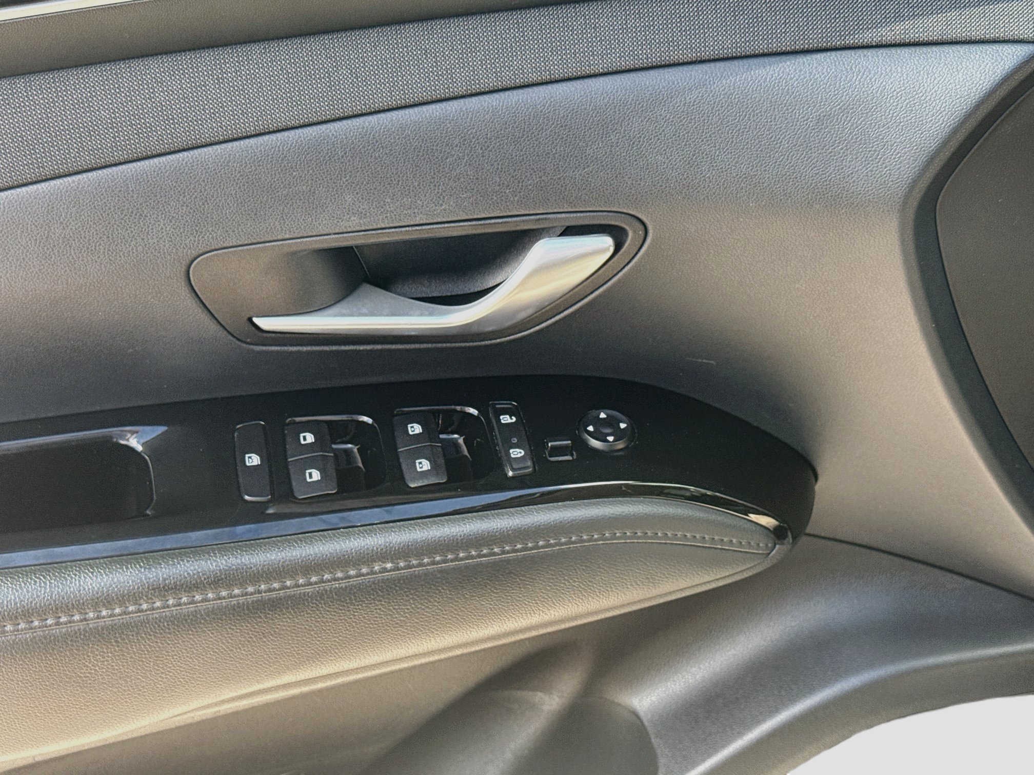 Used 2022 Hyundai Tucson SEL AWD/4WD image 14