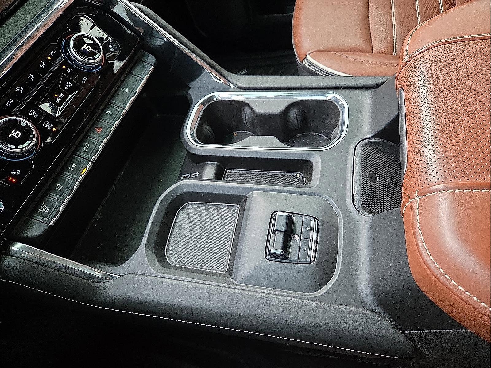 Used 2024 GMC Sierra 2500 Denali Ultimate image 25