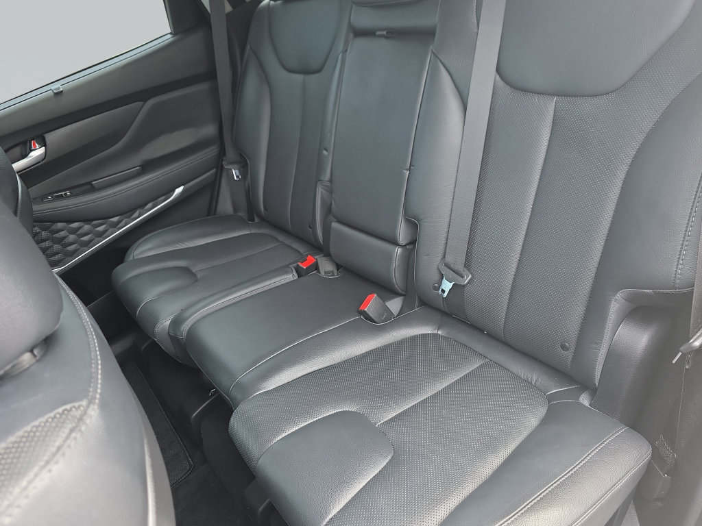 Used 2020 Hyundai Santa Fe Limited w/ Cargo Package FWD image 28