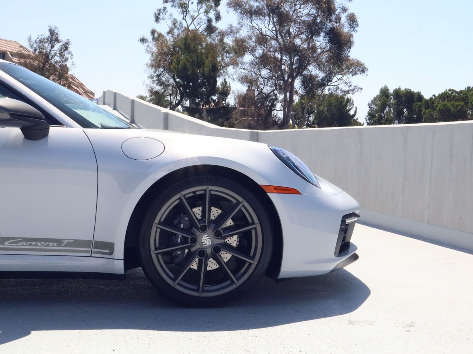 Certified 2024 Porsche 911 Carrera T RWD image 10