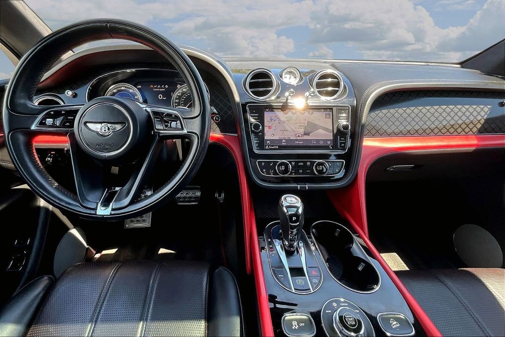 Used 2020 Bentley Bentayga AWD/4WD image 7