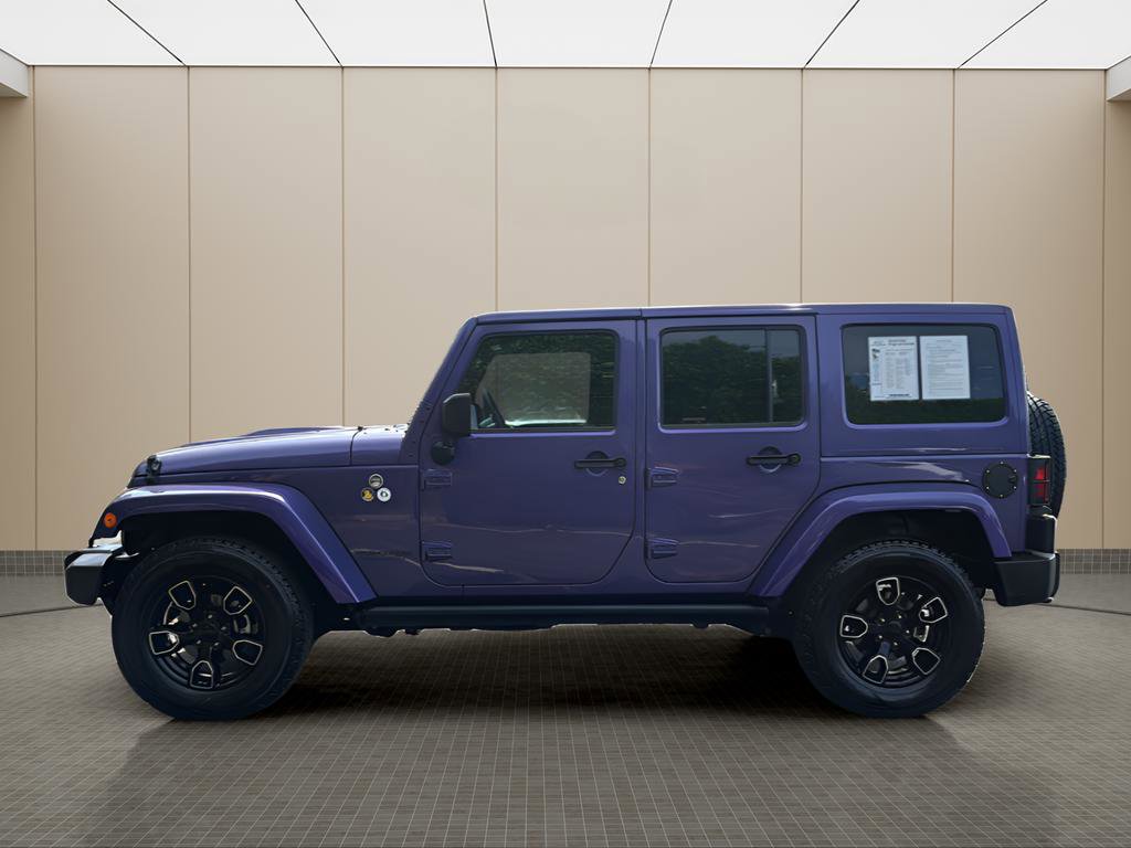 Used 2018 Jeep Wrangler Unlimited Sahara image 2