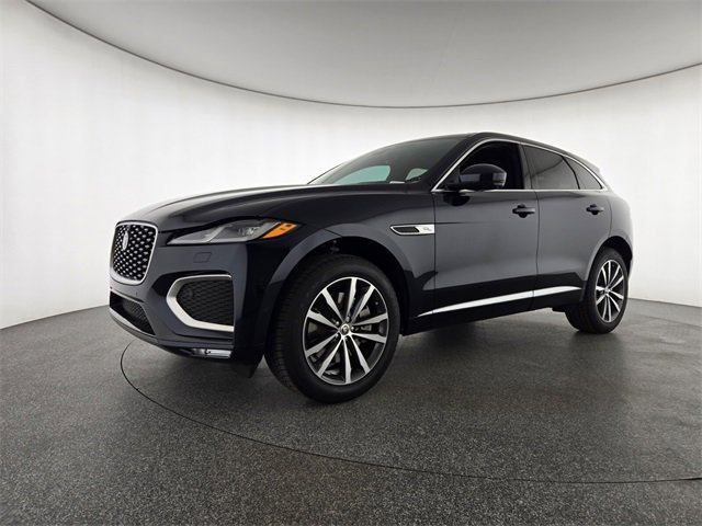 New 2026 Jaguar F-PACE R-Dynamic S image 4
