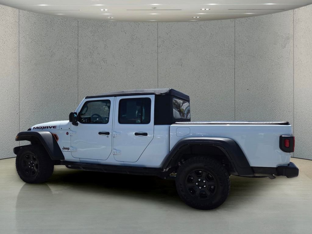 Used 2023 Jeep Gladiator Mojave AWD/4WD image 5