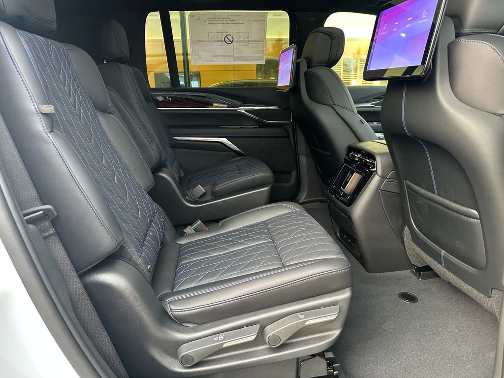 New 2026 Cadillac Escalade IQL Sport 1 AWD/4WD image 12