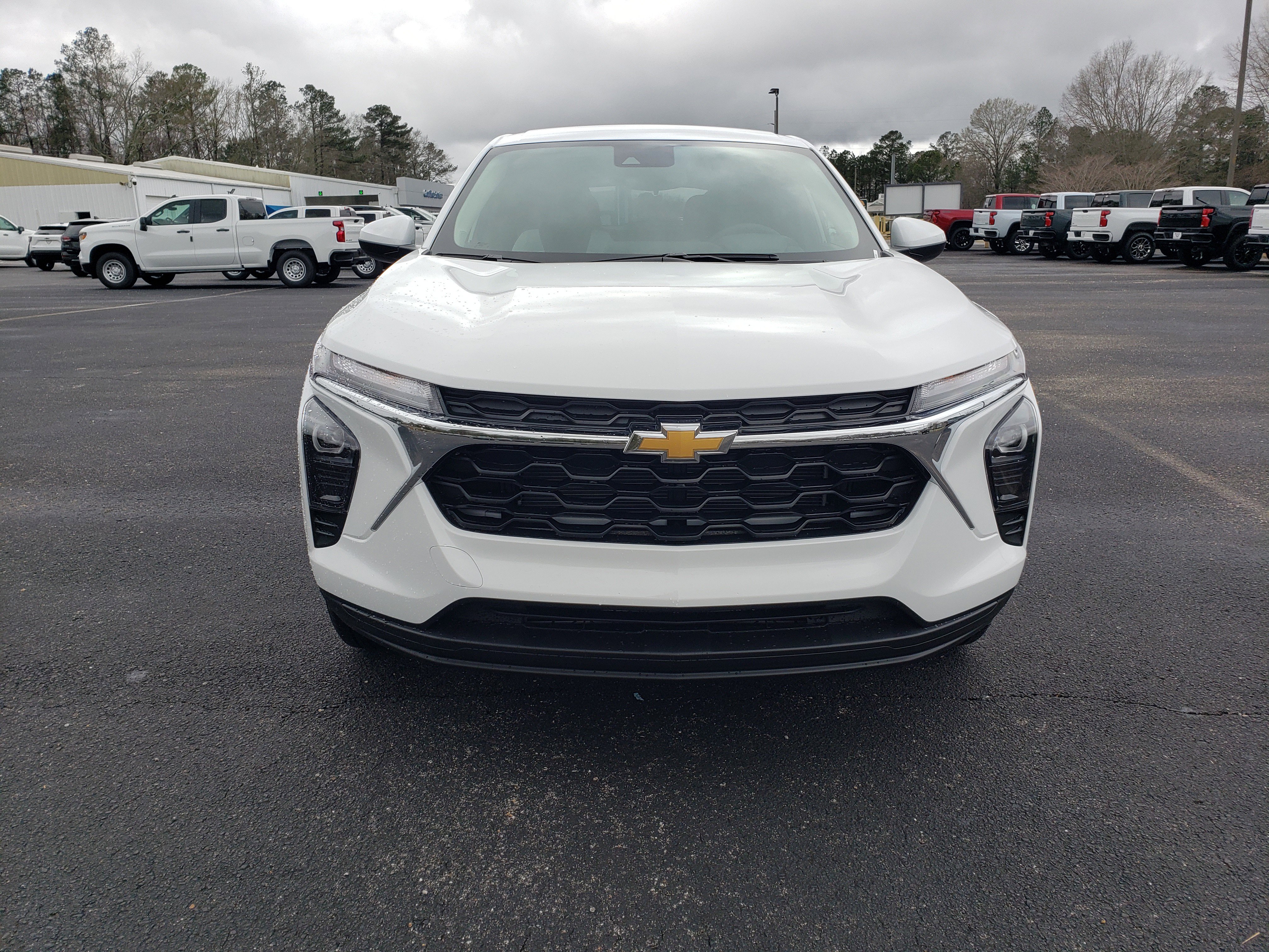 New 2026 Chevrolet Trax LS image 7