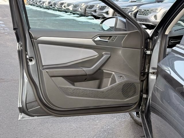 New 2026 Volkswagen Jetta SE FWD image 15