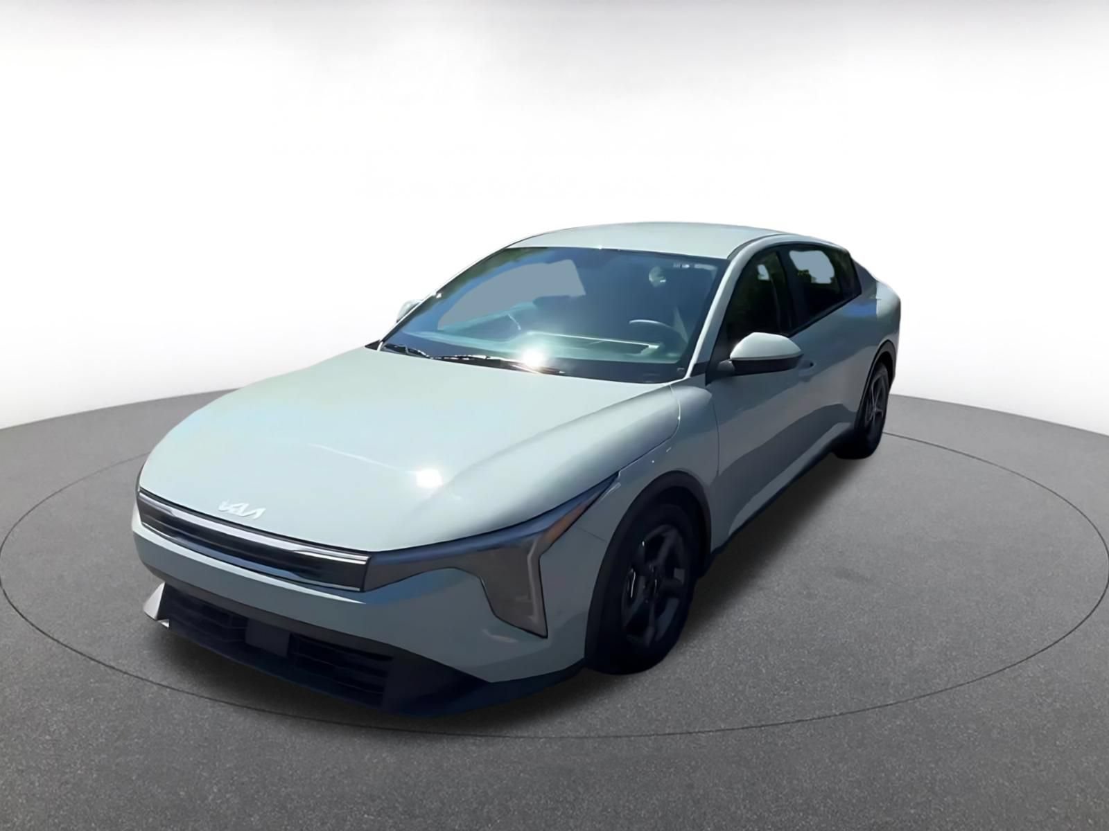 Used 2025 Kia K4 FWD image 8