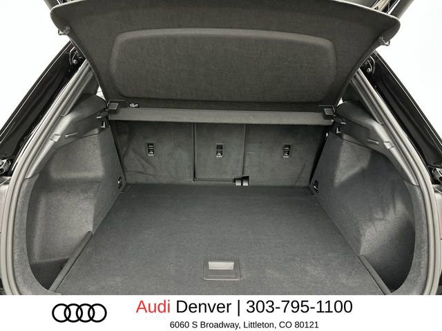 Used 2025 Audi Q3 2.0T Premium w/ Convenience Package AWD/4WD image 23