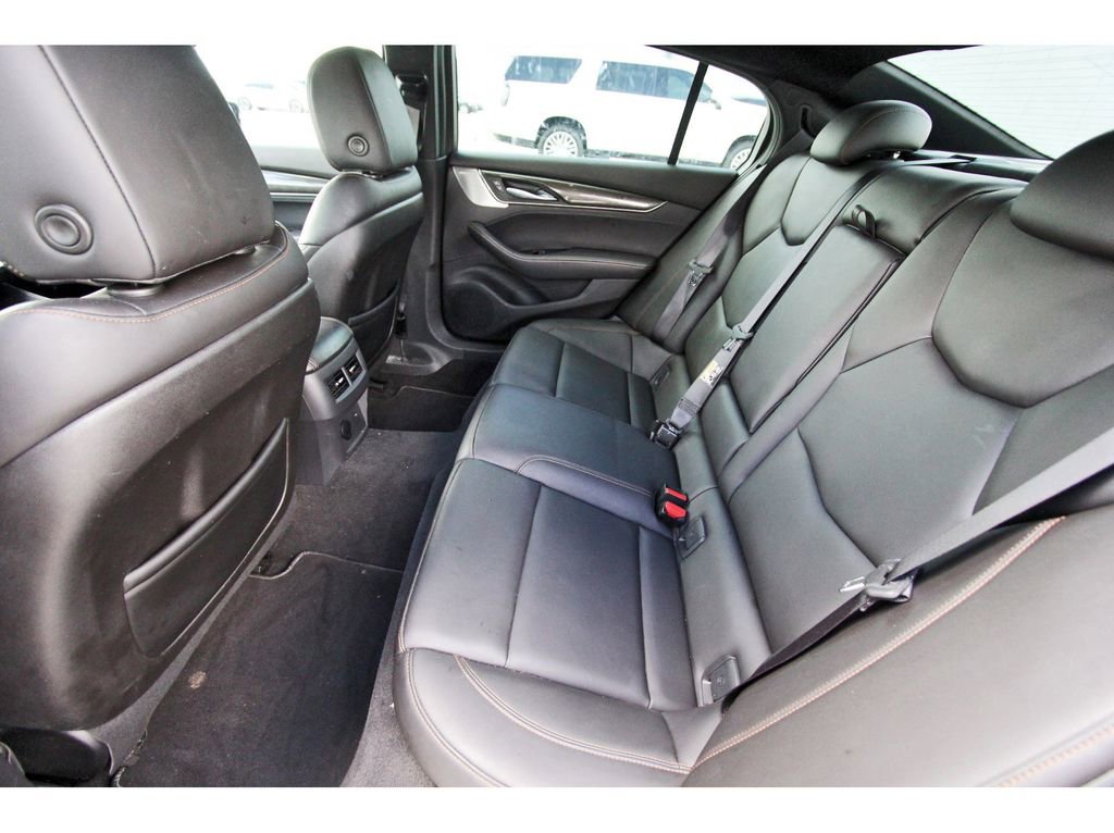 Certified 2022 Cadillac CT5 V image 7