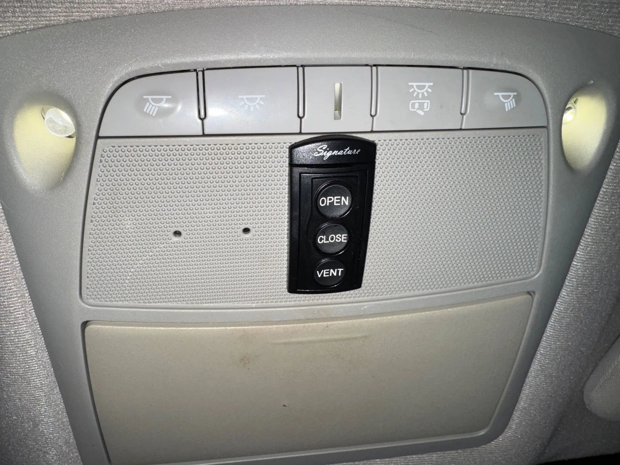 Used 2013 Nissan Pathfinder Platinum image 13