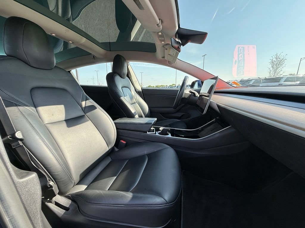 Used 2019 Tesla Model 3 RWD image 28