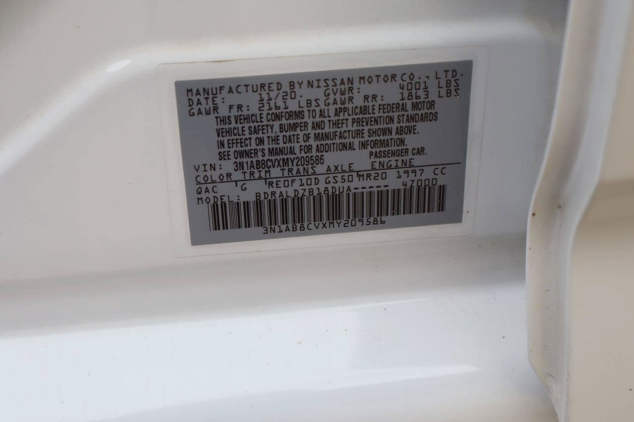 Used 2021 Nissan Sentra SV w/ Trunk Package FWD image 27