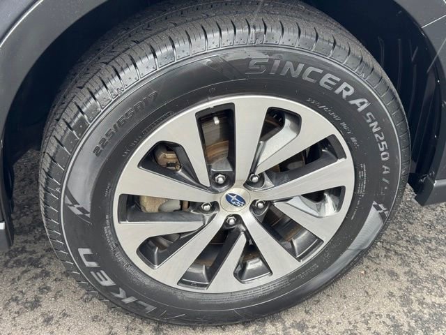 Certified 2022 Subaru Outback Premium AWD/4WD image 26