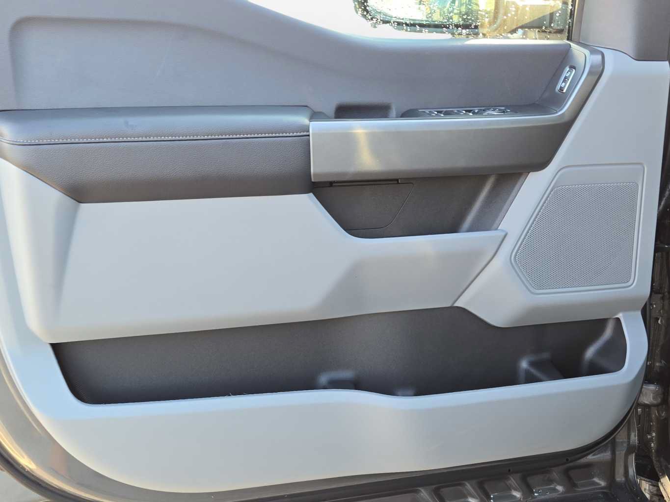 New 2026 Ford F350 XL w/ STX Appearance Package AWD/4WD image 10