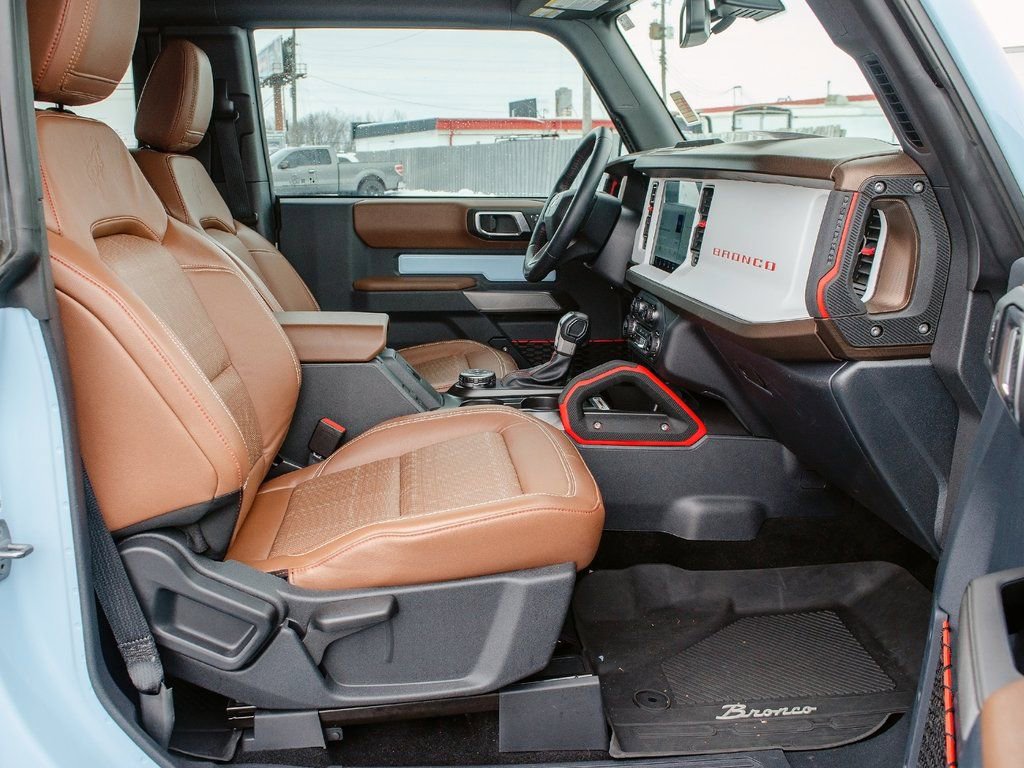 Used 2023 Ford Bronco Heritage Edition image 35