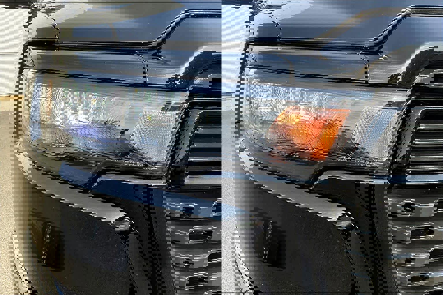 Used 2025 RAM 1500 Tradesman w/ Night Edition image 31