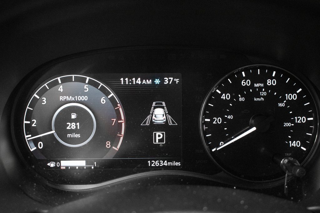 Used 2023 Nissan Kicks SV image 13