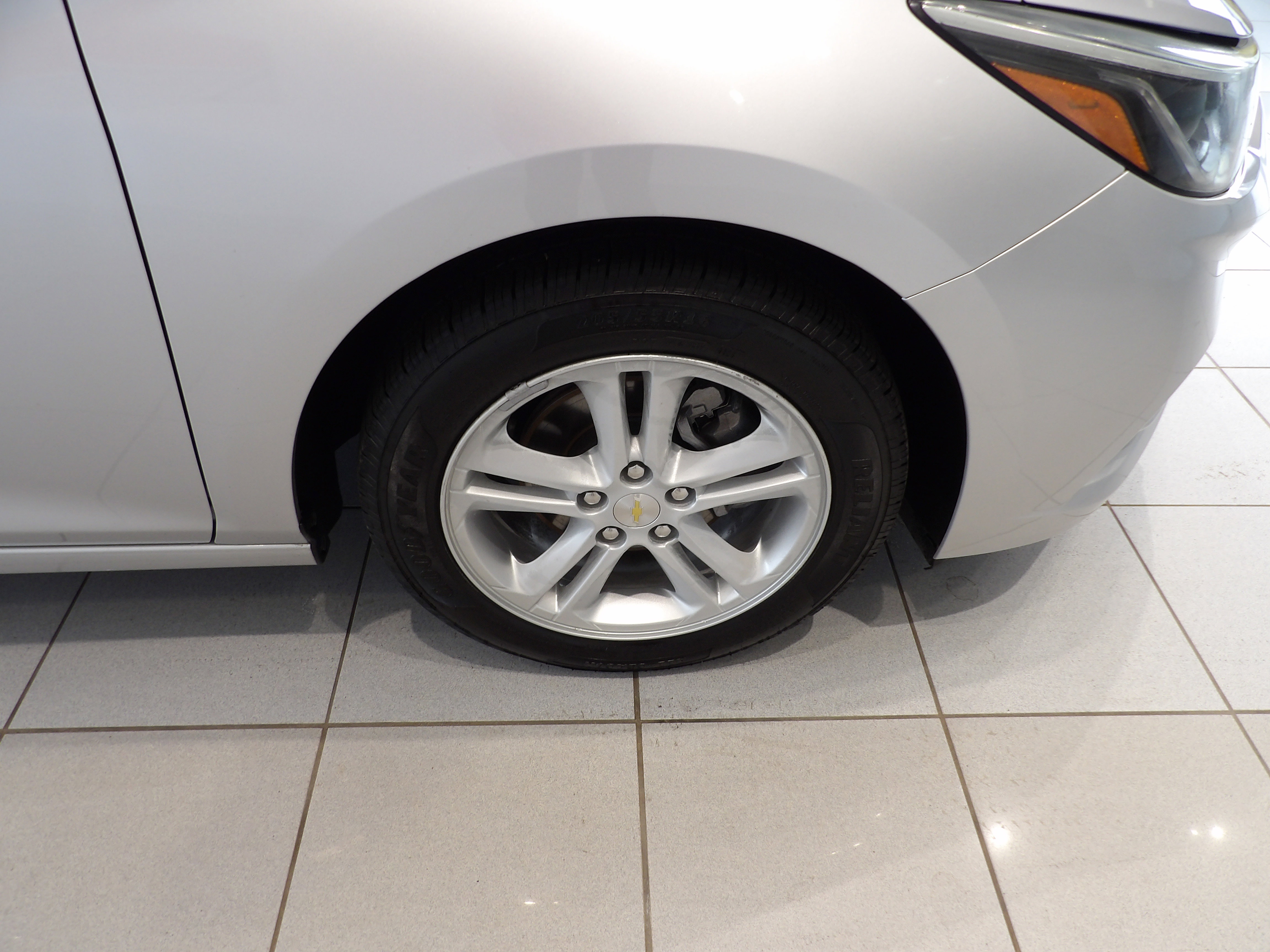 Used 2018 Chevrolet Cruze LT image 25