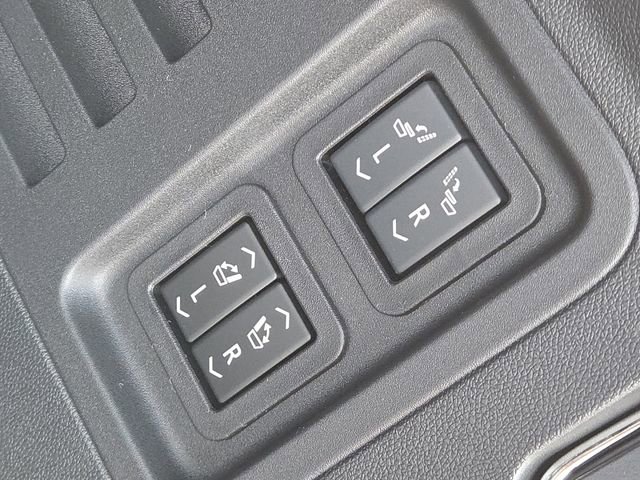 New 2026 Buick Enclave Preferred w/ Power Package image 7