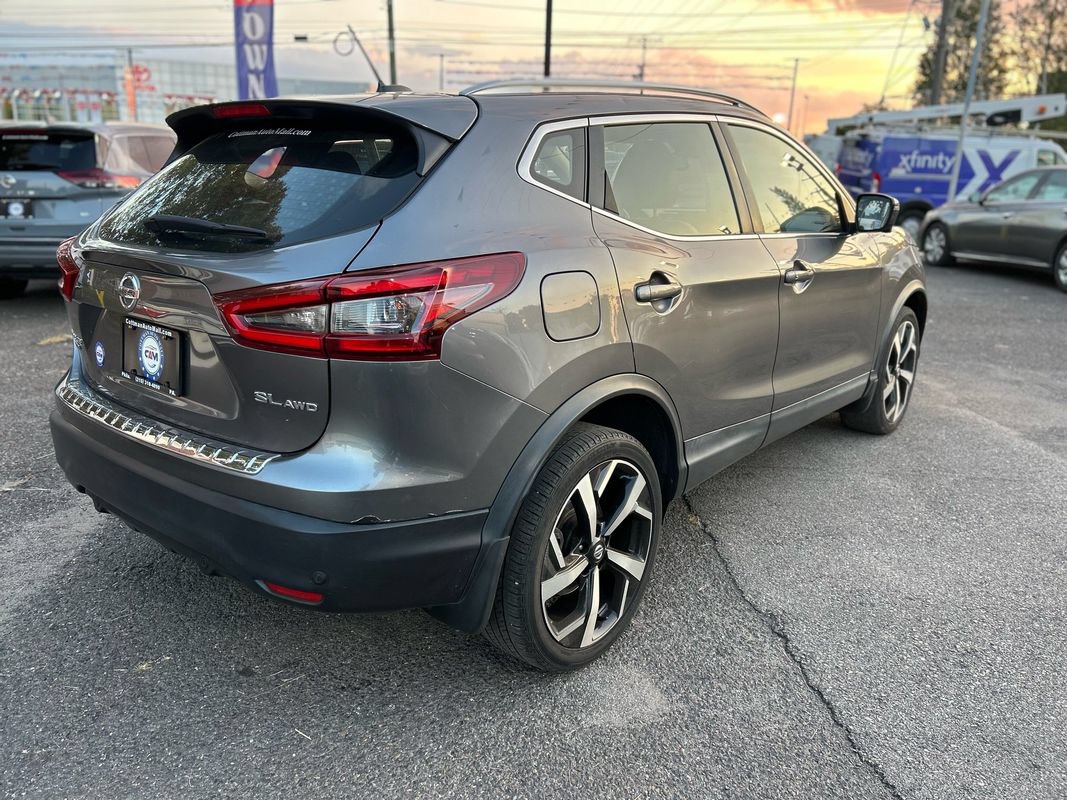 Used 2020 Nissan Rogue Sport SL w/ Premium Package AWD/4WD image 9