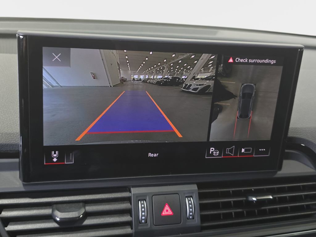 Used 2023 Audi SQ5 Prestige w/ Prestige Package image 22
