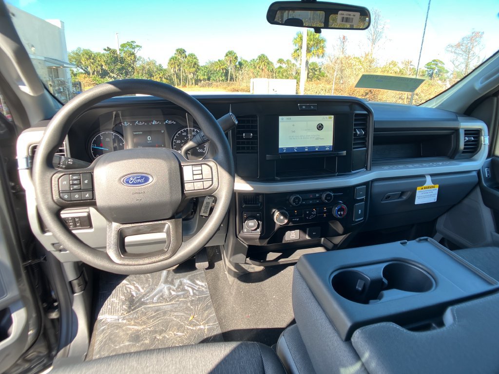 New 2026 Ford F250 XL w/ STX Appearance Package AWD/4WD image 7