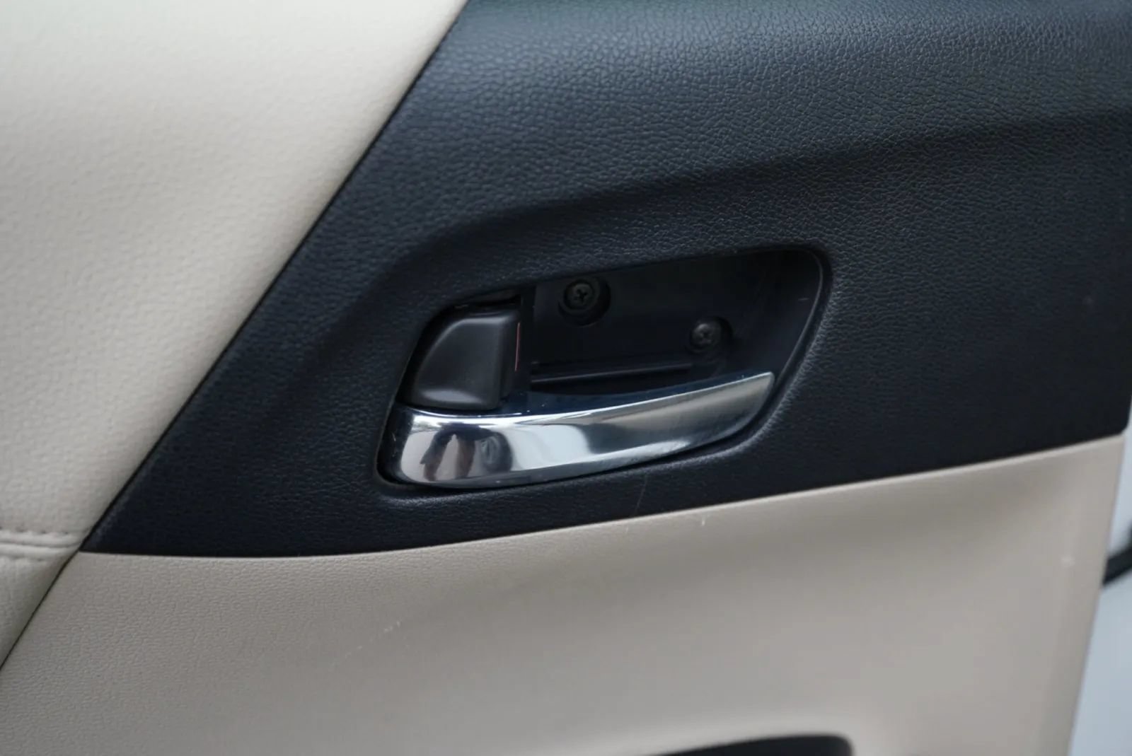 Used 2017 Honda Accord EX-L image 26