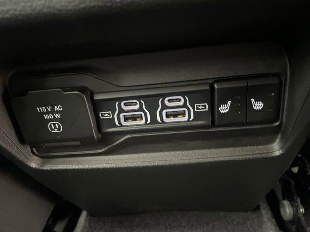 Used 2023 Jeep Grand Cherokee Limited w/ Black Appearance Package image 37