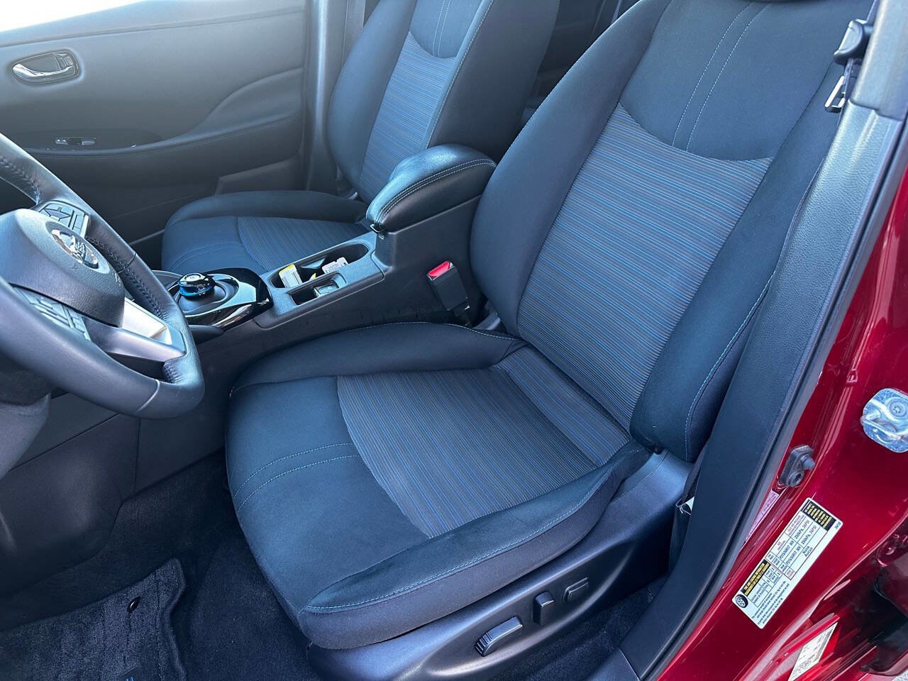 Used 2018 Nissan Leaf SV w/ SV Technology Package image 13