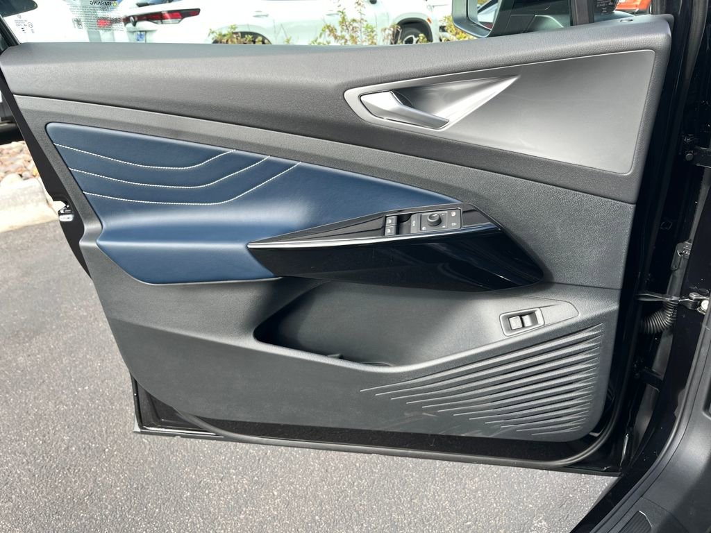 New 2025 Volkswagen ID.4 Pro S image 19