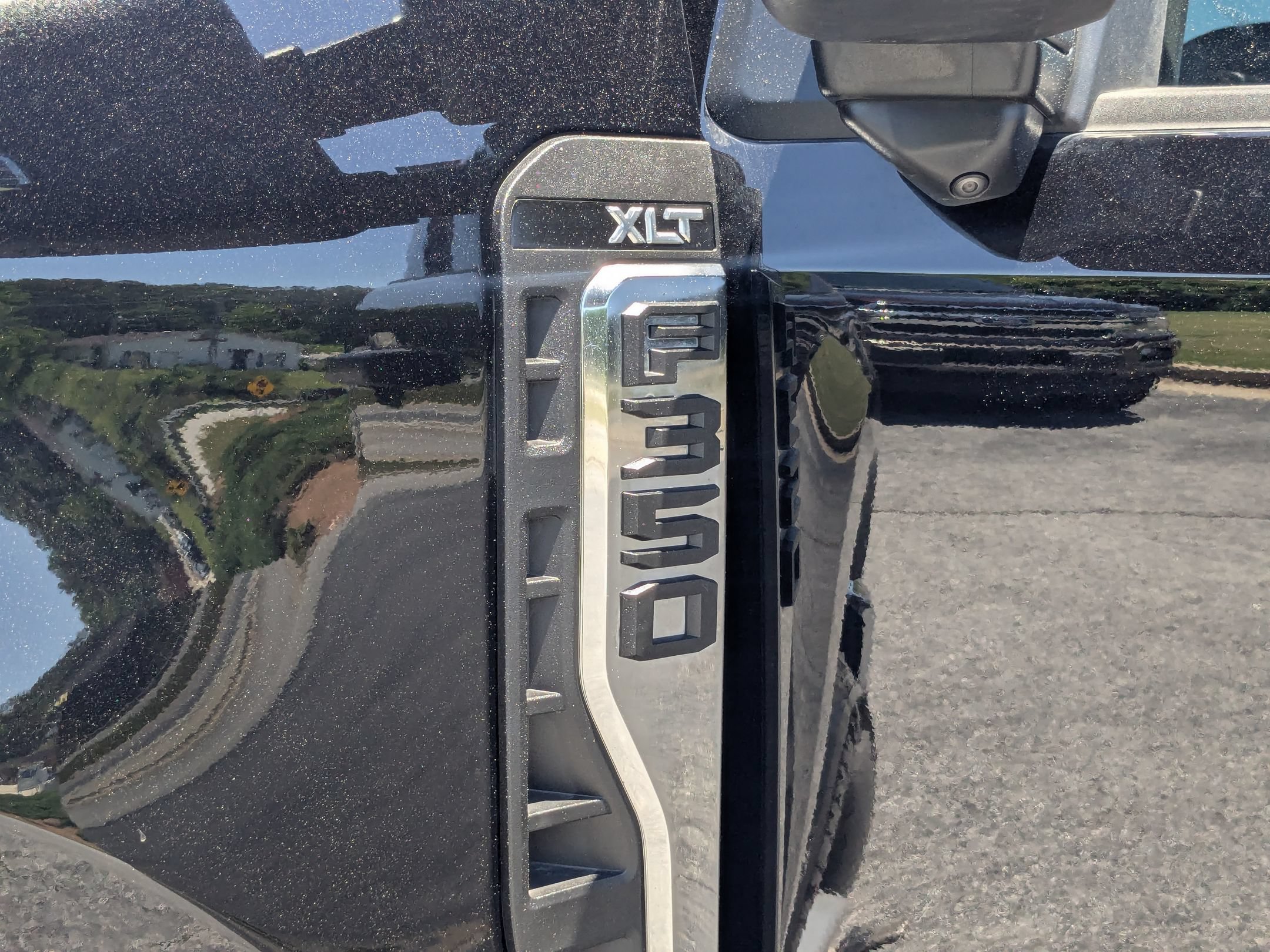 Used 2025 Ford F350 XLT w/ 360-Degree Camera Package AWD/4WD image 26