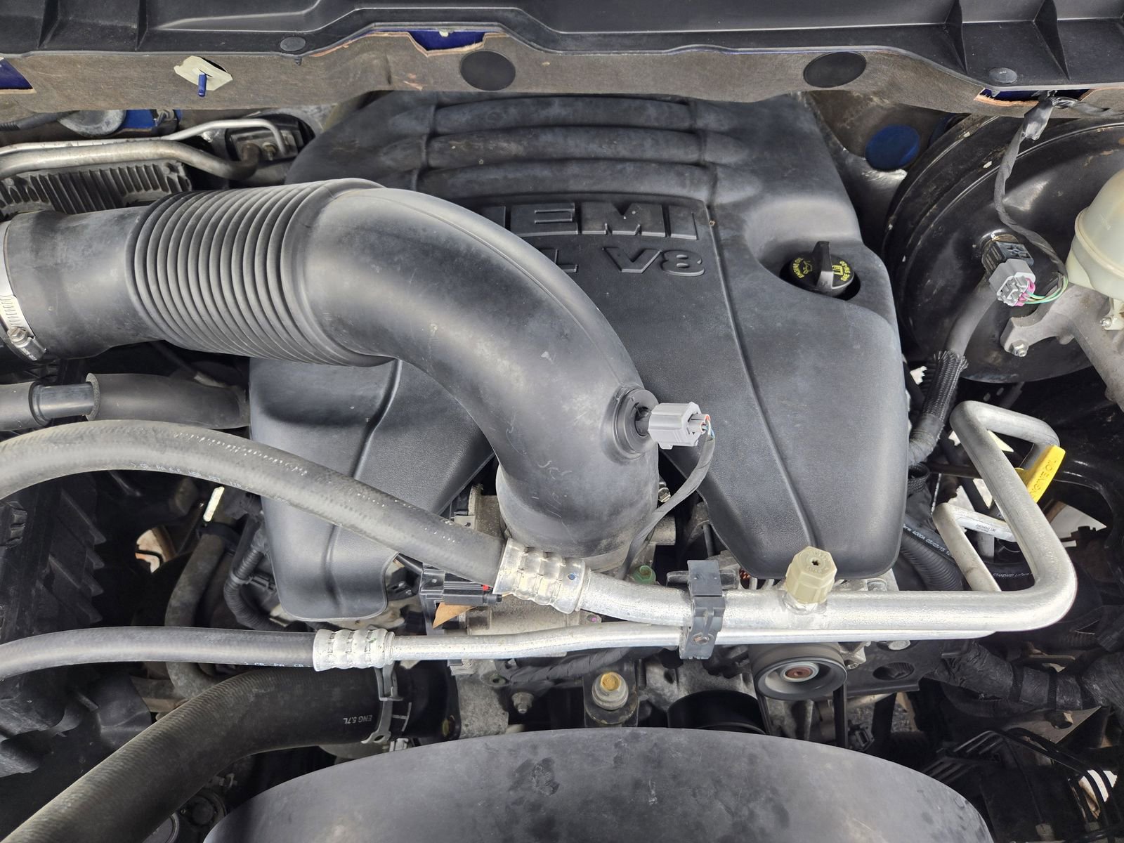 Used 2015 RAM 1500 Lone Star RWD image 29