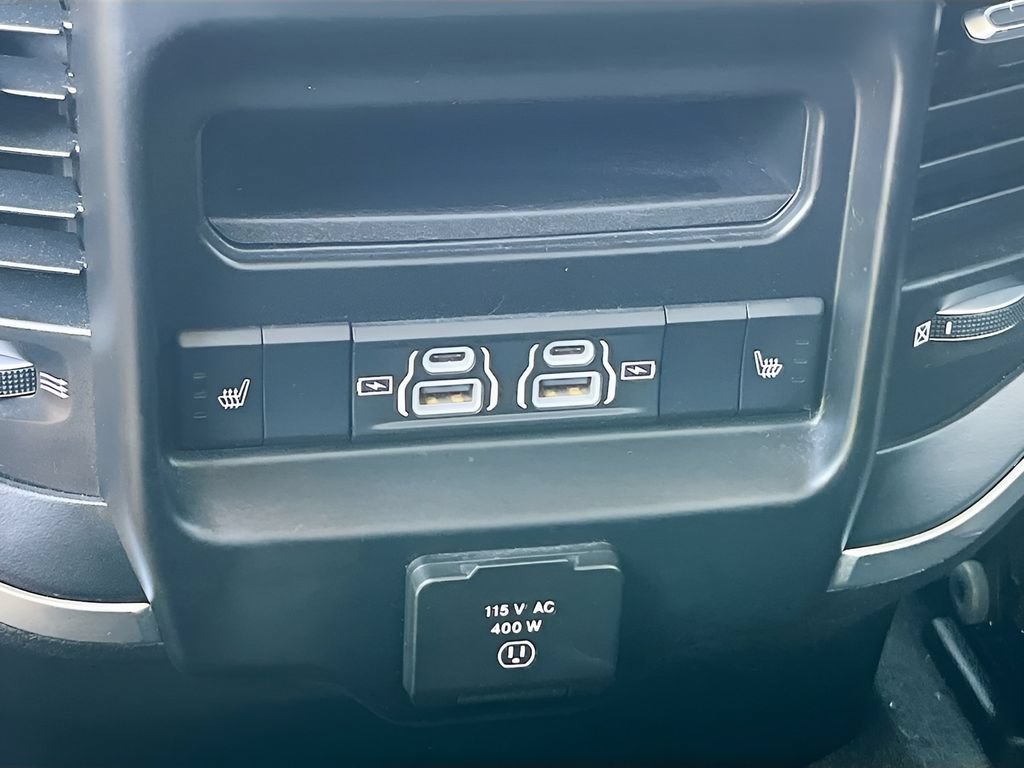 Used 2021 RAM 1500 Laramie AWD/4WD image 26