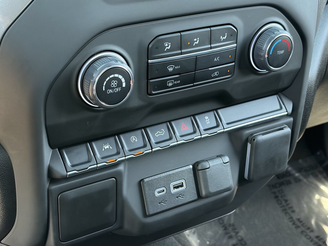 Used 2026 Chevrolet Silverado 1500 Custom AWD/4WD image 30