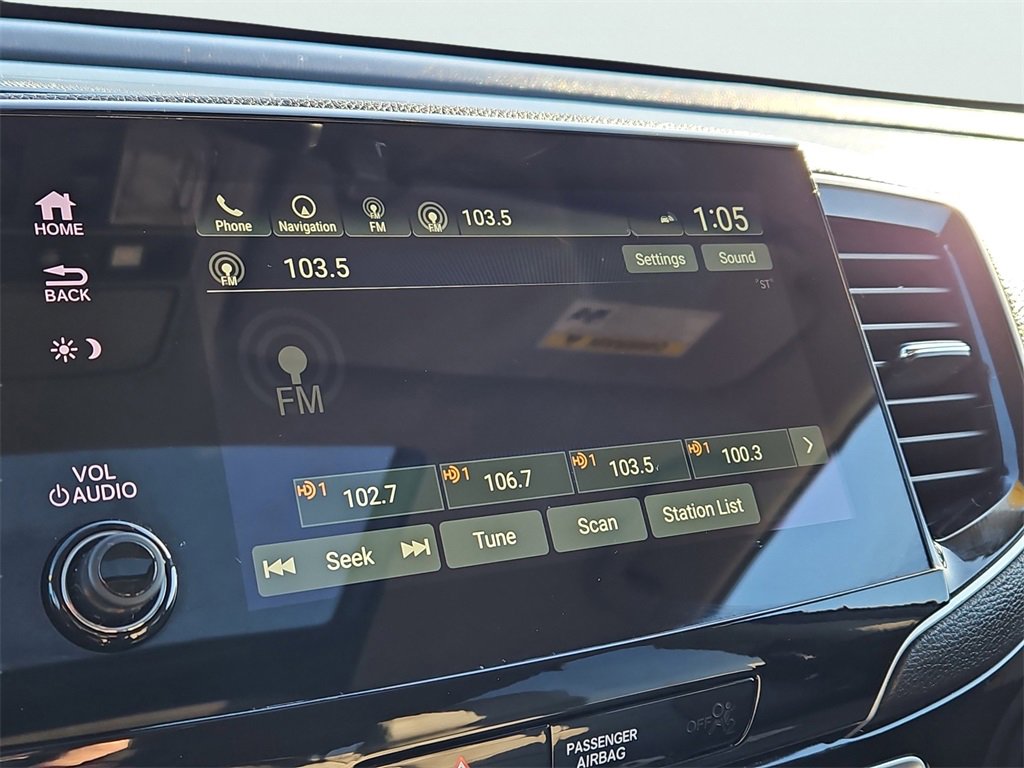 Certified 2022 Honda Pilot Touring image 31