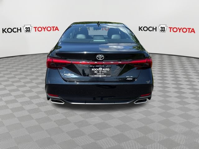 Used 2021 Toyota Avalon XLE w/ Moonroof Package AWD/4WD image 7