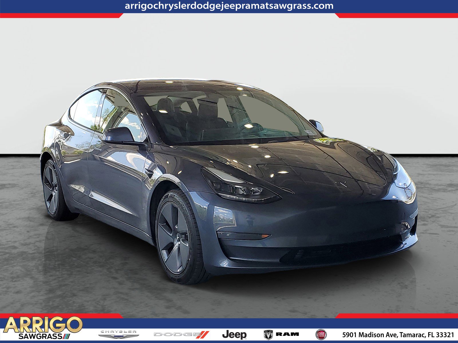 Used 2023 Tesla Model 3 Standard Range RWD image 1