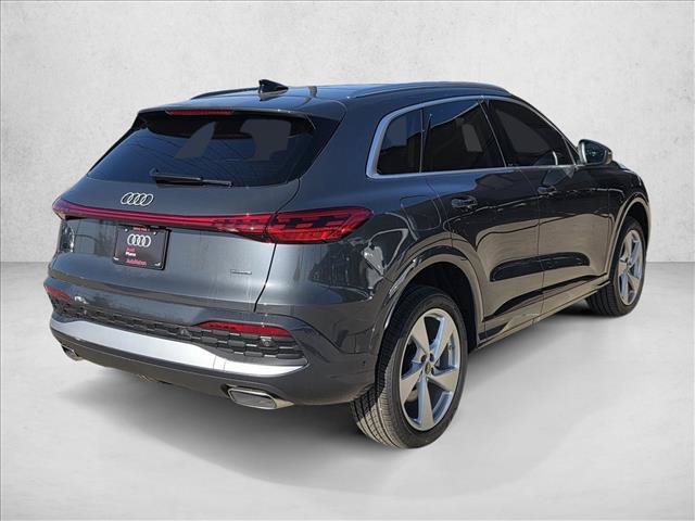 New 2025 Audi Q5 Premium w/ Premium Plus AWD/4WD image 5