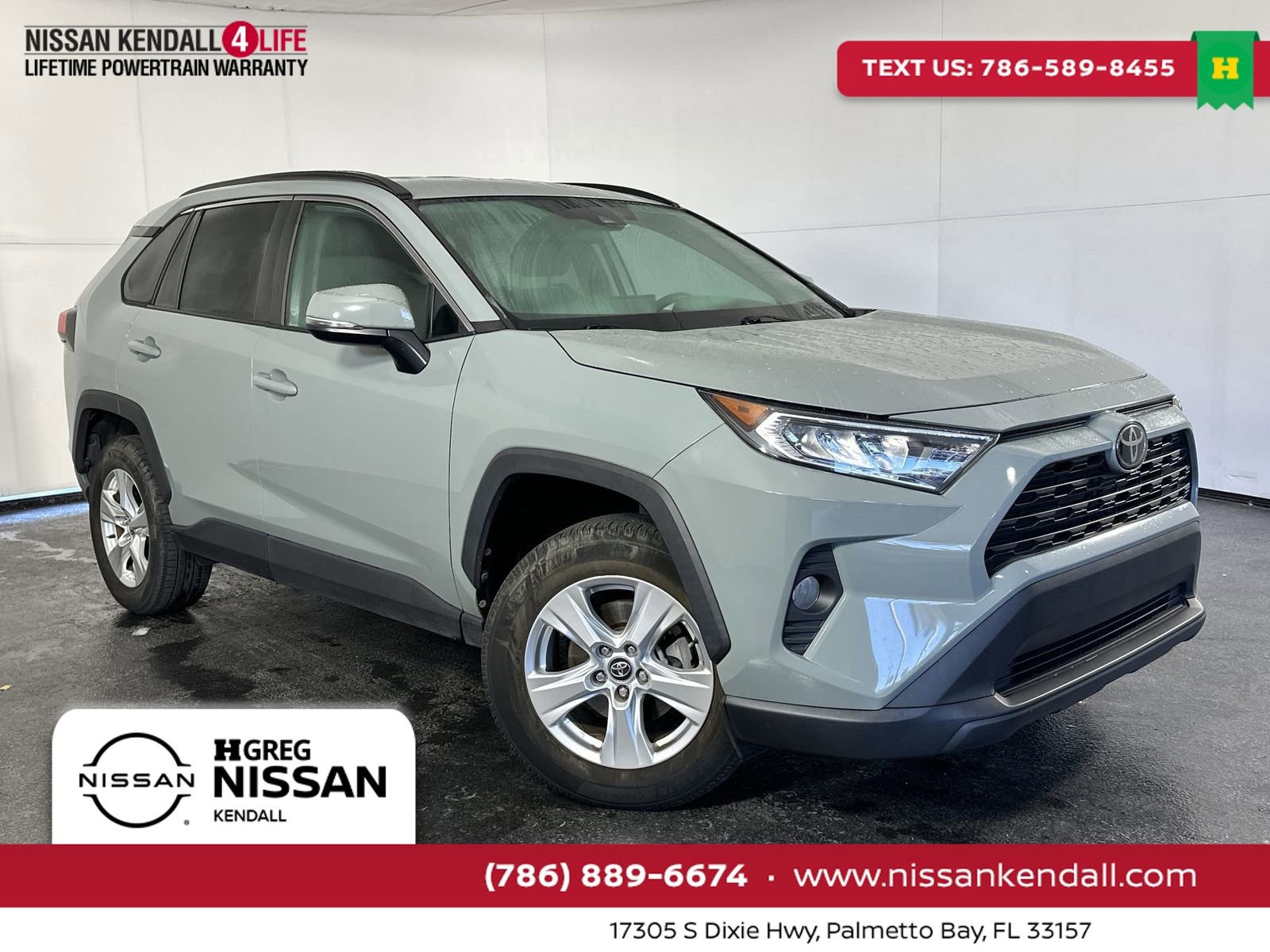 Used 2020 Toyota RAV4 XLE image 1