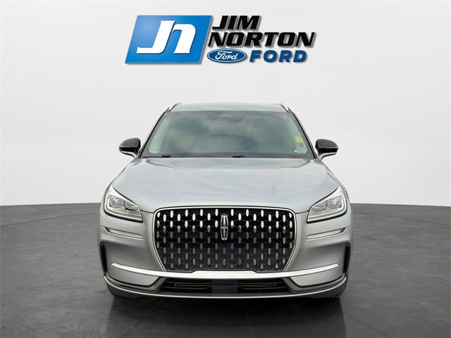 Used 2023 Lincoln Corsair Reserve w/ Equipment Group 201A image 8