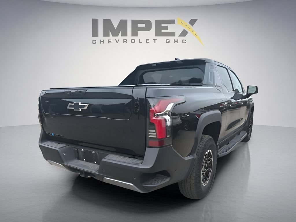Used 2026 Chevrolet Silverado EV Trail Boss AWD/4WD image 4
