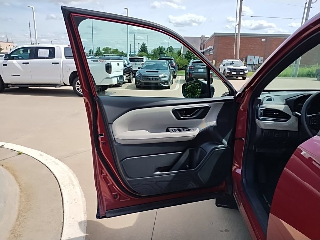 Certified 2026 Subaru Forester AWD/4WD image 12